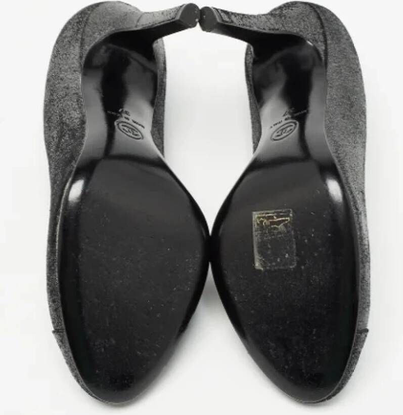 Chanel Vintage Pre-owned Suede heels Gray Dames
