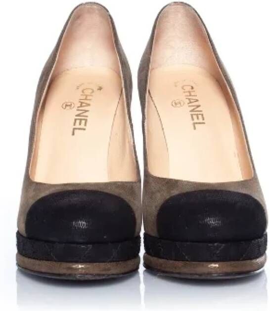 Chanel Vintage Pre-owned Suede heels Green Dames