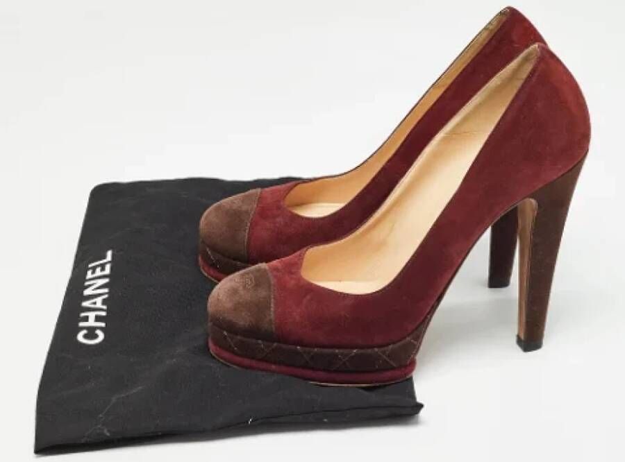 Chanel Vintage Pre-owned Suede heels Red Dames
