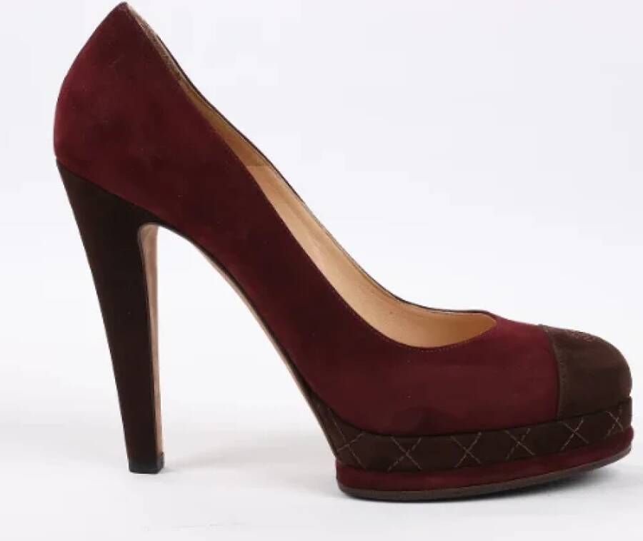 Chanel Vintage Pre-owned Suede heels Red Dames