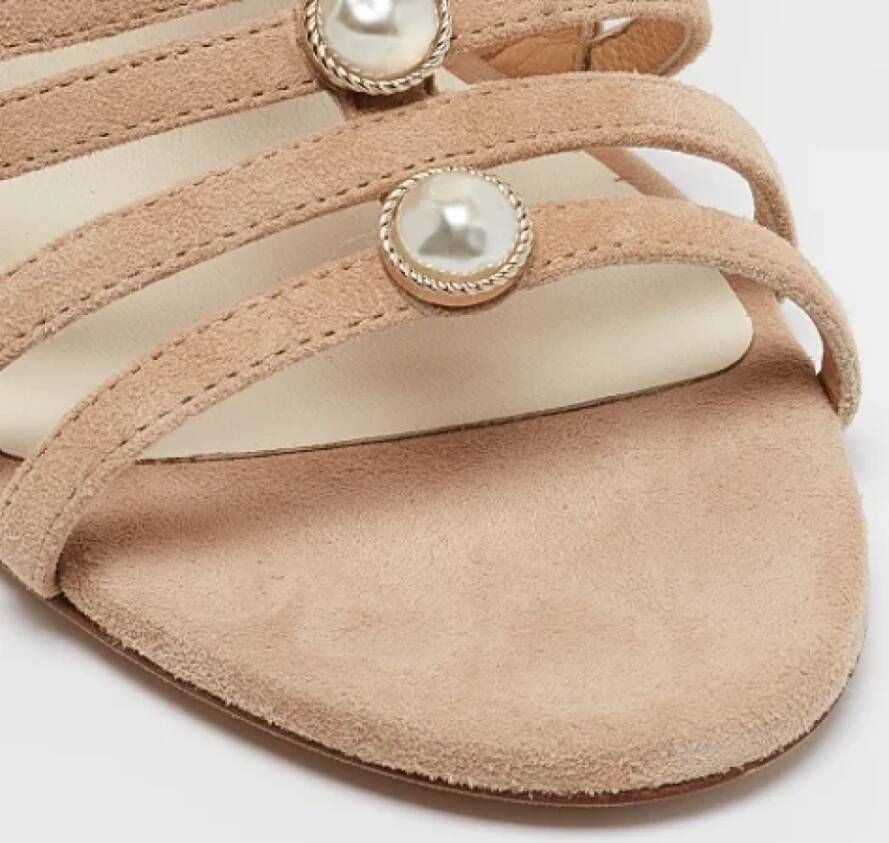 Chanel Vintage Pre-owned Suede sandals Beige Dames