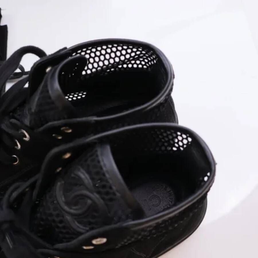 Chanel Vintage Pre-owned Suede sneakers Black Dames
