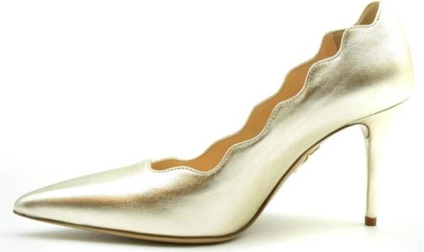 Charlotte Olympia Pumps Geel Dames