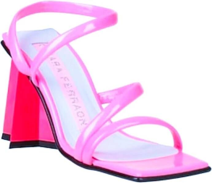 Chiara Ferragni Collection Stijlvolle Sandalen voor Vrouwen Pink Dames