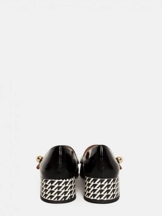 Chie Mihara Zwarte Lakleren Loafer met Franjes en Hak