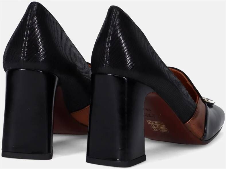 Chie Mihara Zwarte platte schoenen met geometrische print Zwart Dames