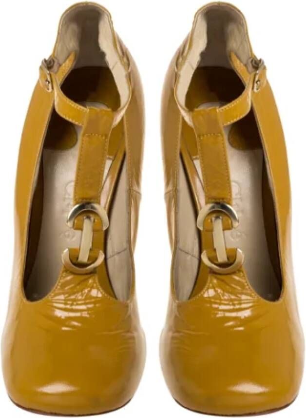 Chloé Pre-owned Leather heels Yellow Dames