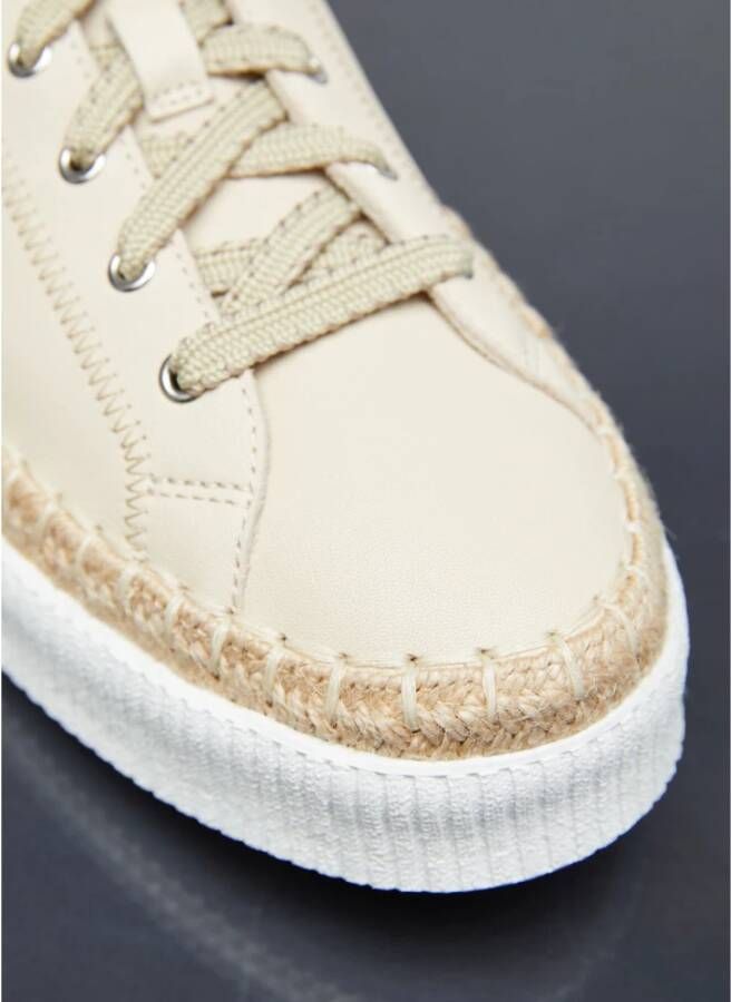 Chloé Sneakers Beige Dames