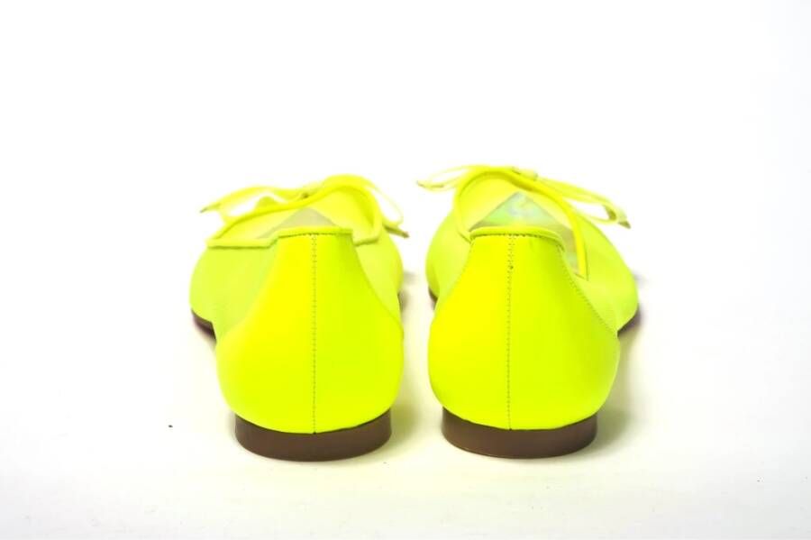 Christian Louboutin Fluro Gele Platte Puntige Schoen Yellow Dames