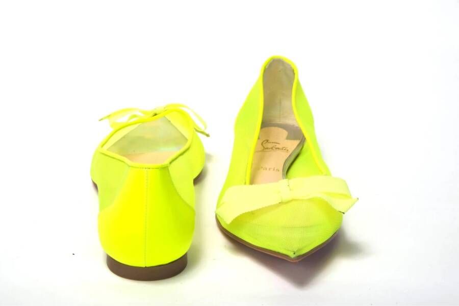 Christian Louboutin Fluro Gele Platte Puntige Schoen Yellow Dames