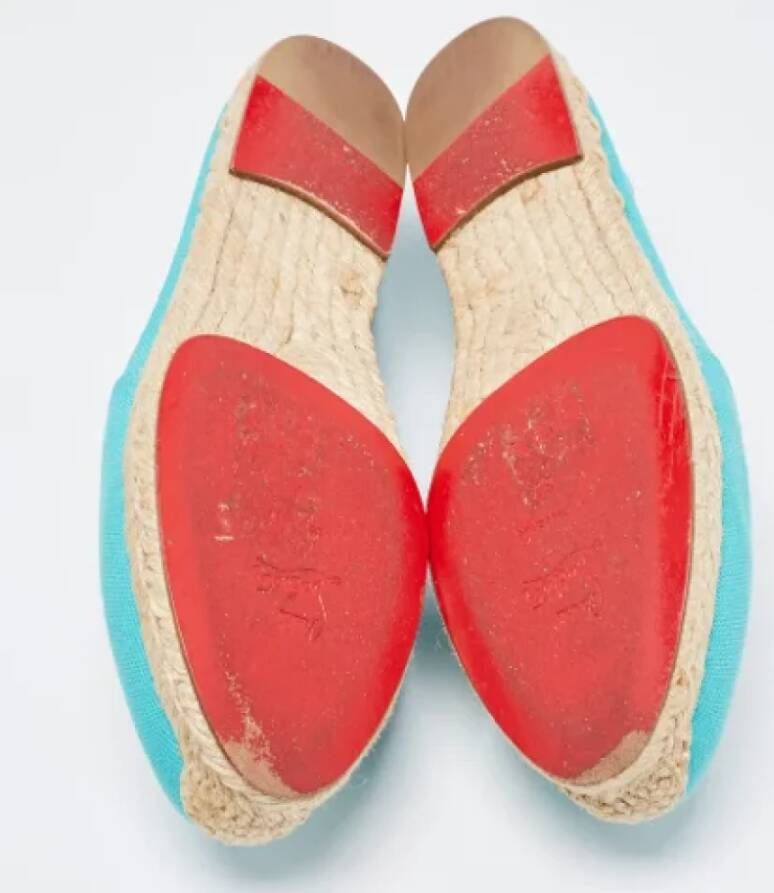 Christian Louboutin Pre-owned Canvas flats Blue Dames