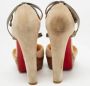 Christian Louboutin Pre-owned Canvas heels Beige Dames - Thumbnail 5