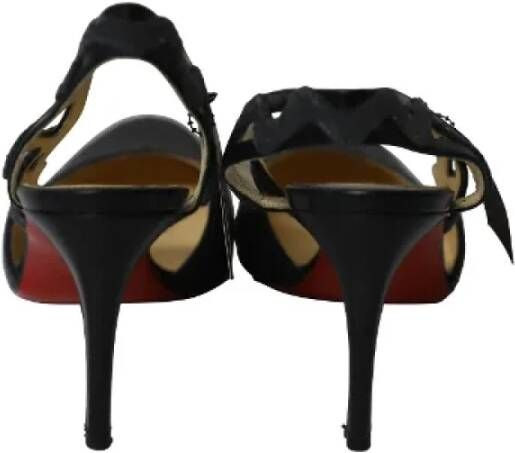 Christian Louboutin Pre-owned Cotton heels Gray Dames