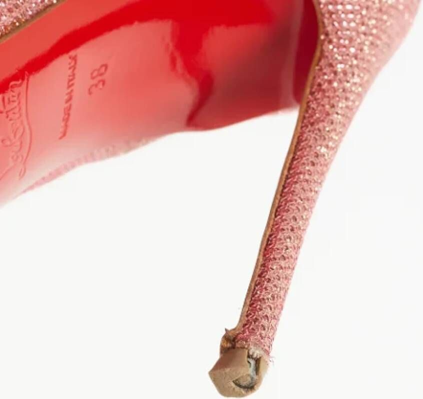 Christian Louboutin Pre-owned Fabric heels Pink Dames