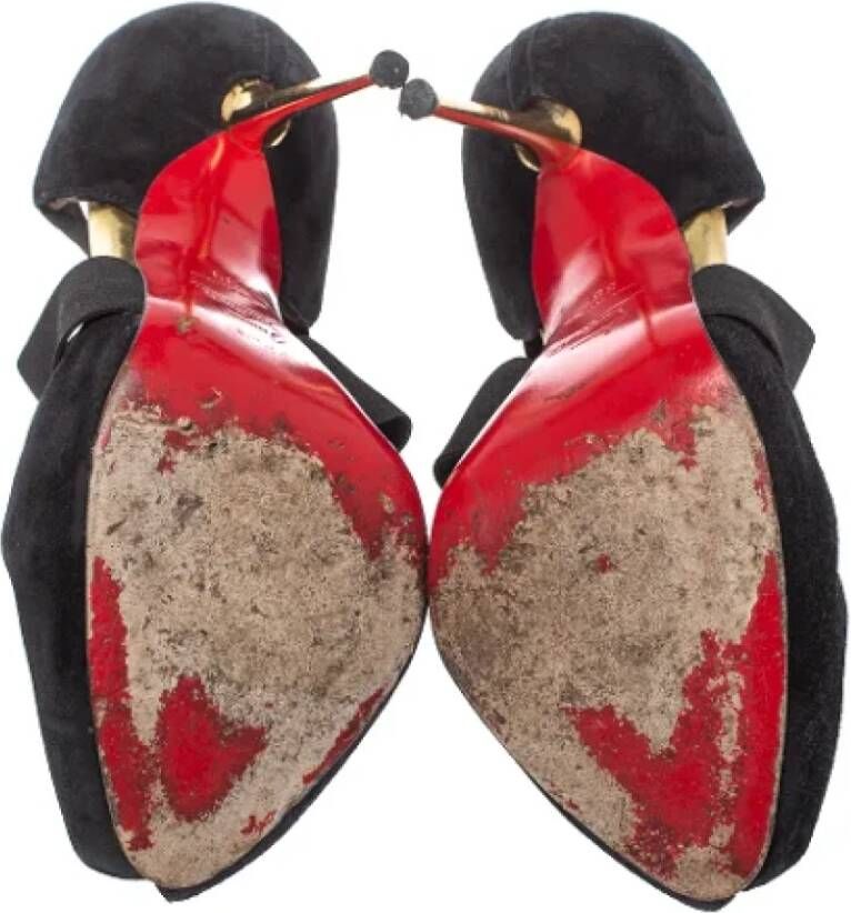 Christian Louboutin Pre-owned Fabric sandals Black Dames
