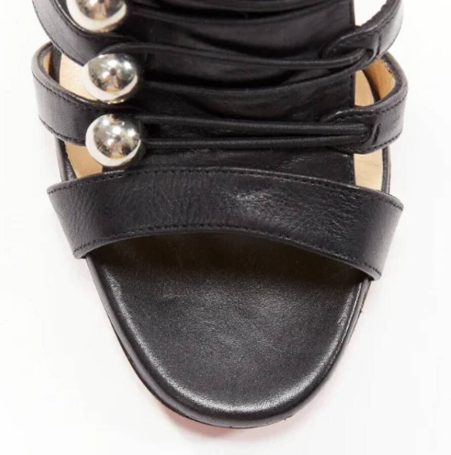 Christian Louboutin Pre-owned Leather heels Black Dames