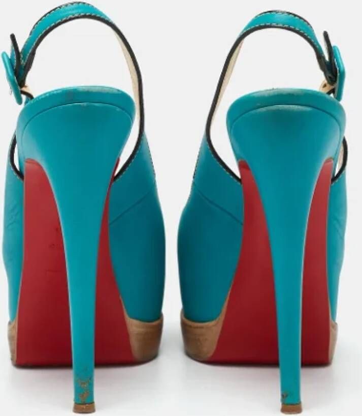 Christian Louboutin Pre-owned Leather sandals Blue Dames