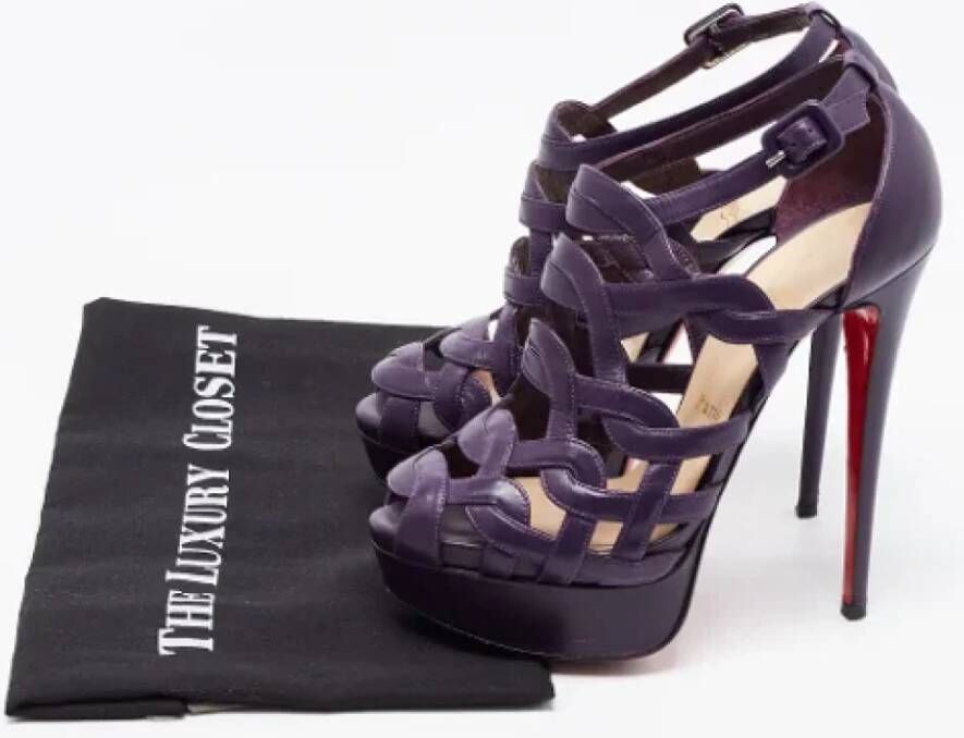 Christian Louboutin Pre-owned Leather sandals Purple Dames