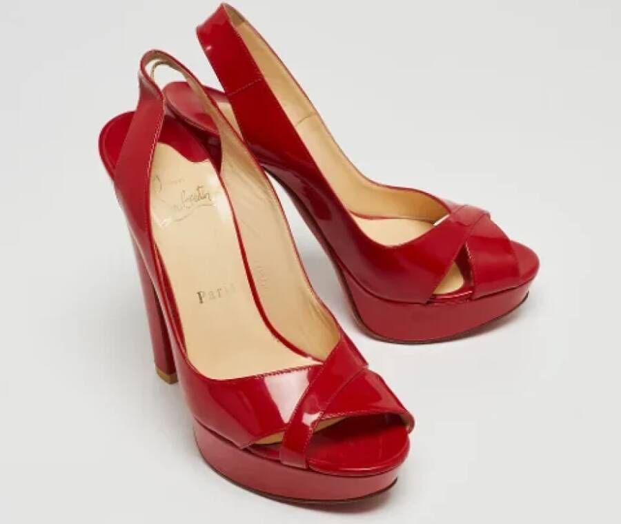 Christian Louboutin Pre-owned Leather sandals Red Dames