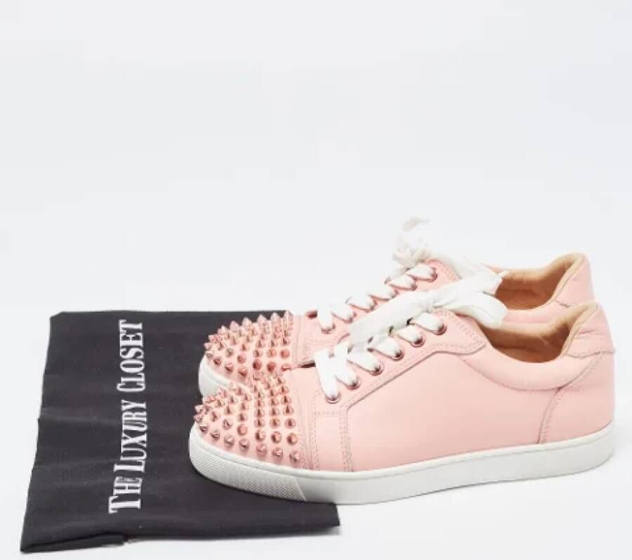 Christian Louboutin Pre-owned Leather sneakers Pink Dames