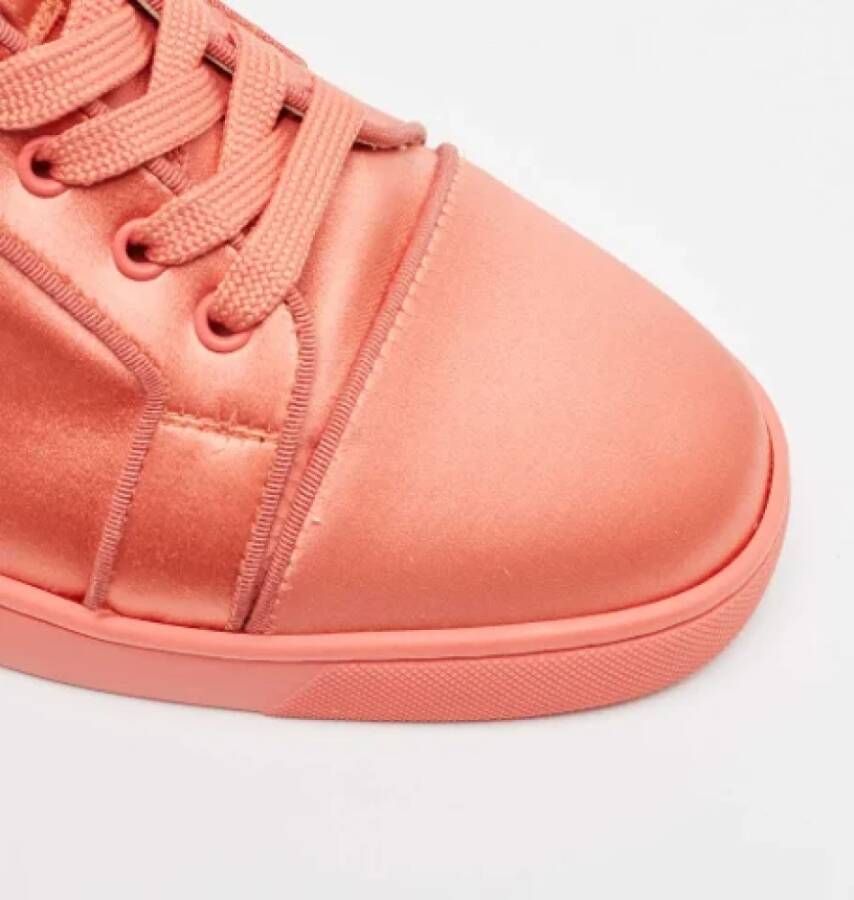 Christian Louboutin Pre-owned Satin sneakers Pink Dames