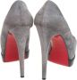 Christian Louboutin Pre-owned Suede heels Gray Dames - Thumbnail 4