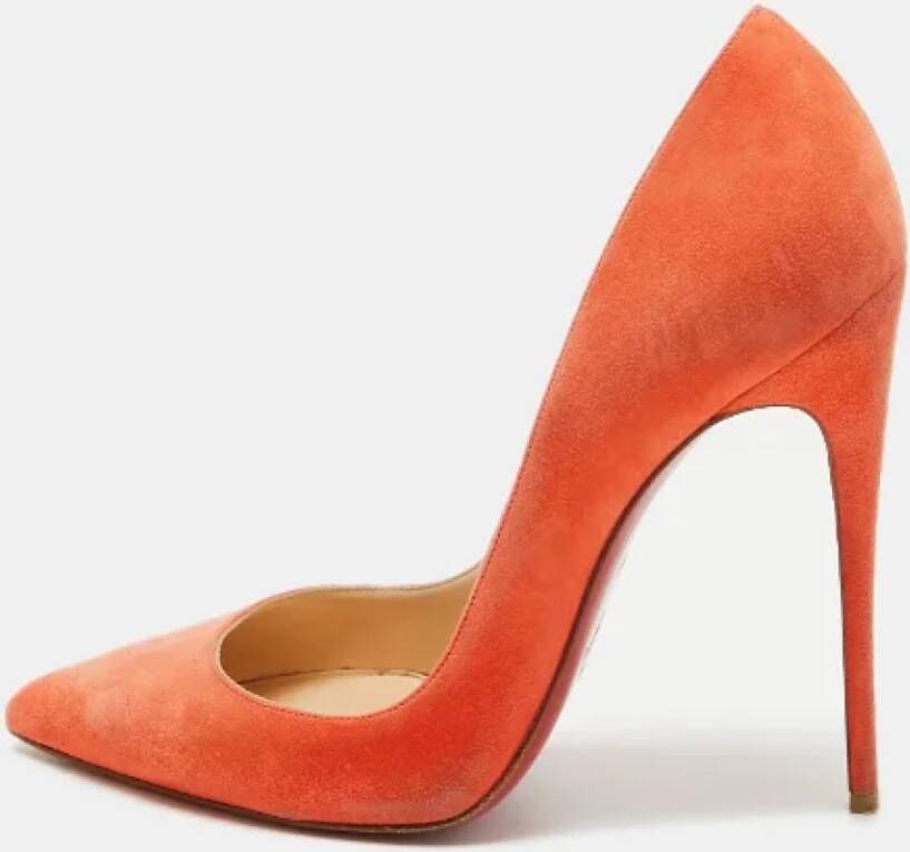 Christian Louboutin Pre-owned Suede heels Orange Dames