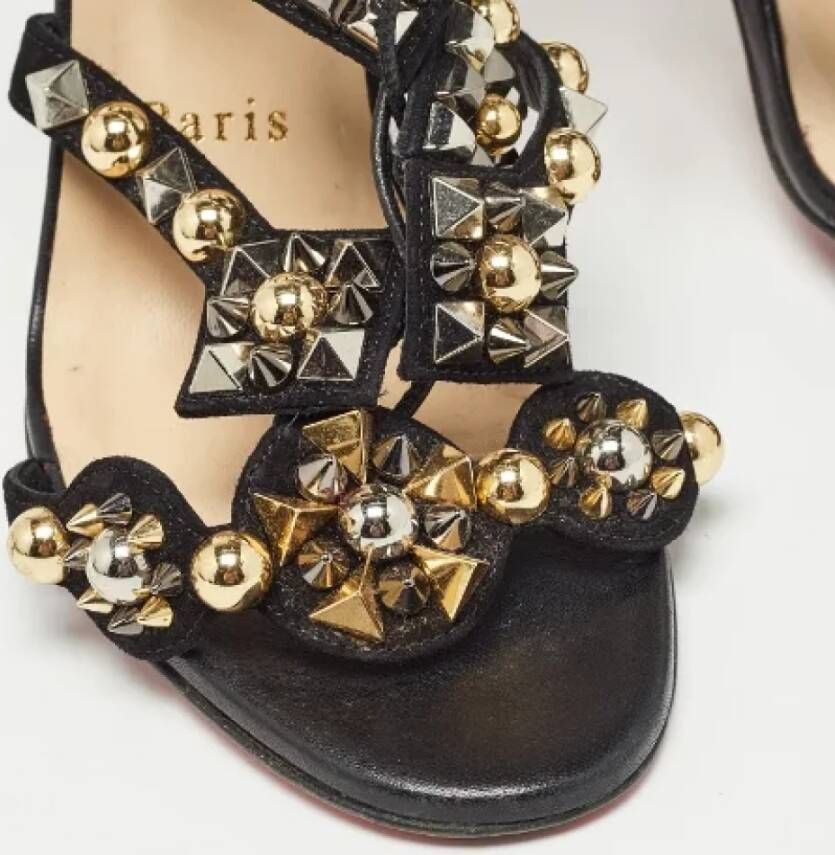 Christian Louboutin Pre-owned Suede sandals Black Dames