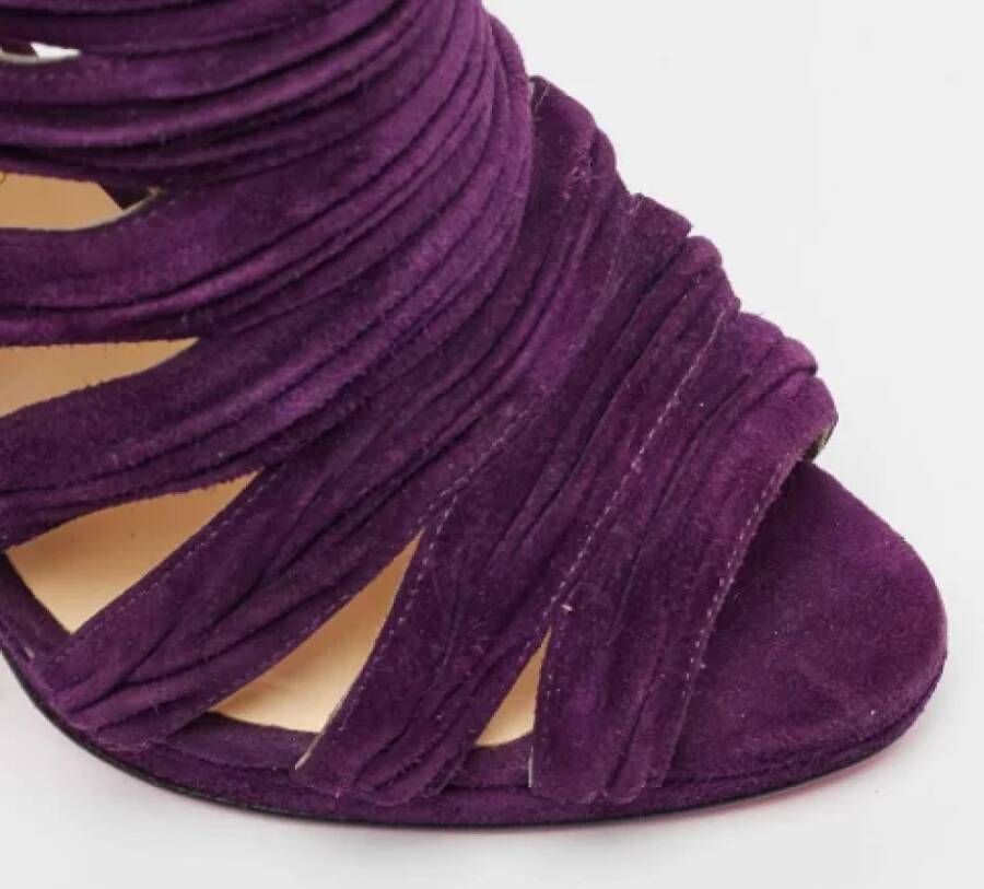 Christian Louboutin Pre-owned Suede sandals Purple Dames