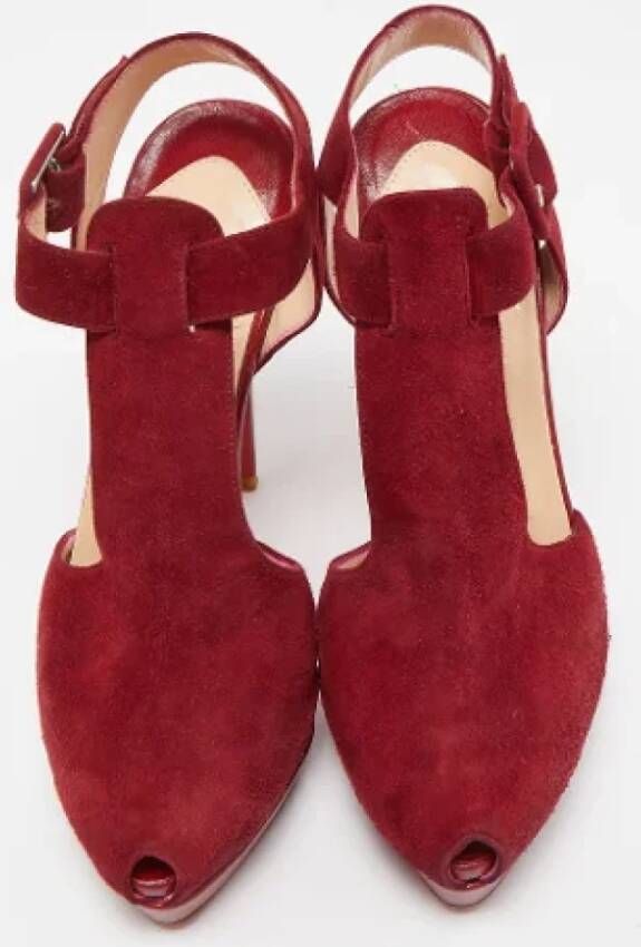 Christian Louboutin Pre-owned Suede sandals Red Dames