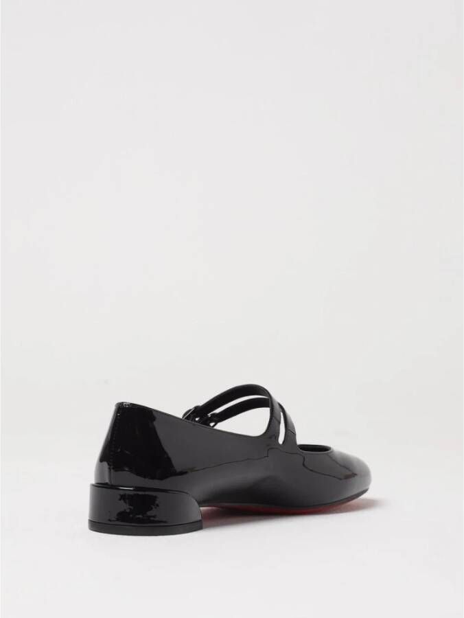 Christian Louboutin Stijlvolle gespband platte schoenen voor vrouwen