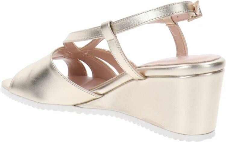 Cinzia Soft Dames Sandalen van Kunstleer Gesp Sluiting Yellow Dames