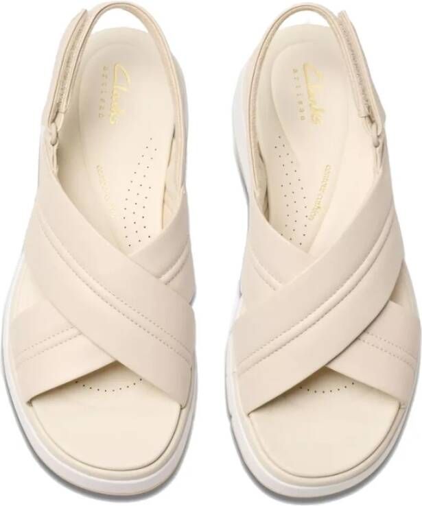 Clarks Beige Platte Sandalen voor Vrouwen
