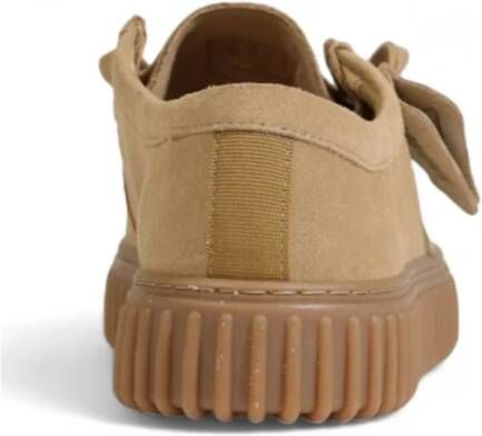 Clarks Beige Suède Pumps voor Mannen Beige Dames
