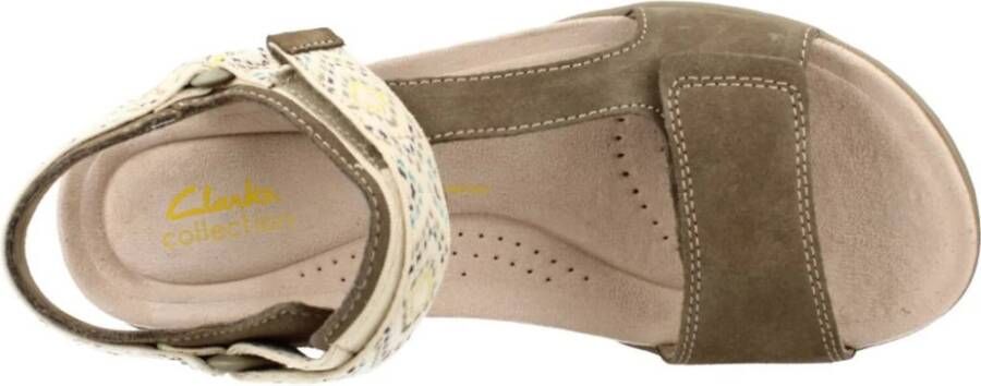 Clarks Stijlvolle Platte Sandalen voor Vrouwen Green Dames