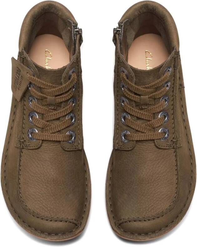 Clarks Groene Enkellaars voor dames Funny Cedar Green Dames