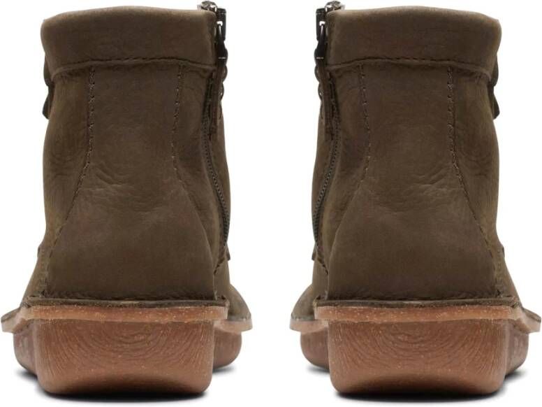 Clarks Groene Enkellaars voor dames Funny Cedar Green Dames