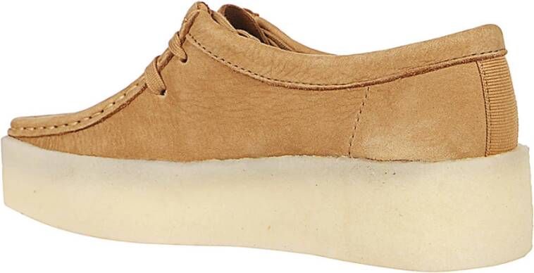 Clarks Laced Shoes Beige Dames