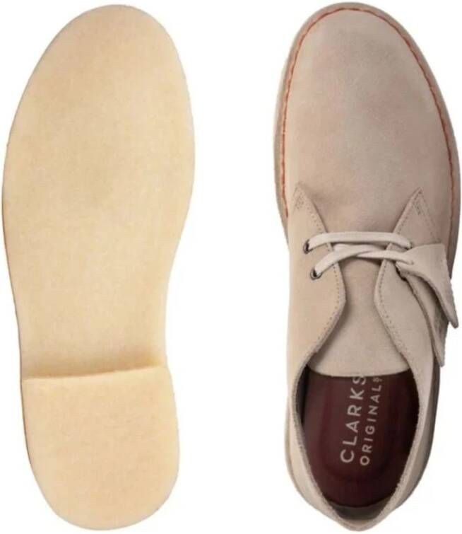 Clarks Woestijnlaars Zand Suède Stijlvolle Schoenen Beige Dames