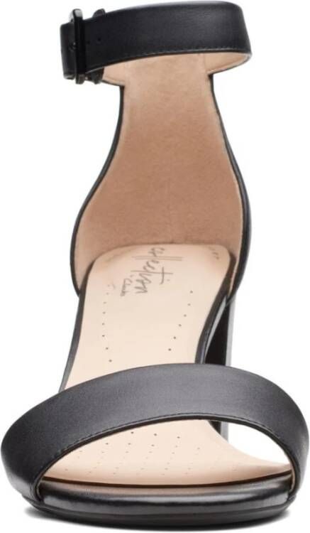 Clarks Zwarte platte sandalen voor vrouwen Black Dames