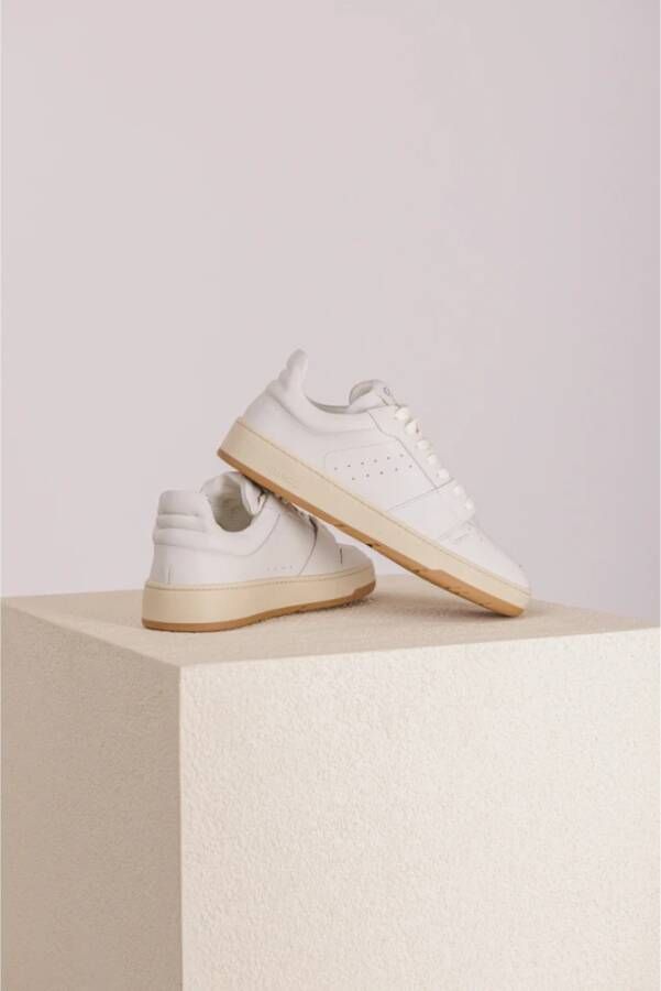 closed Witte geperforeerde sneaker met uitneembare zool White Dames