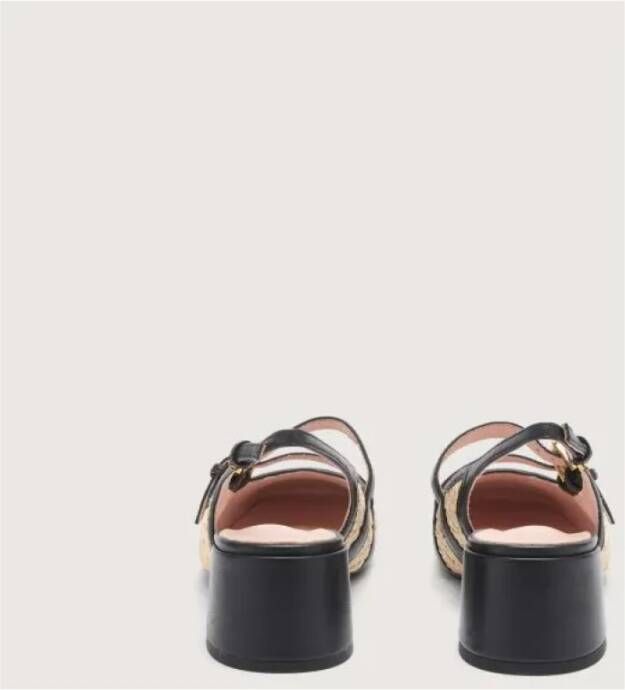 Coccinelle Beige Sandalen