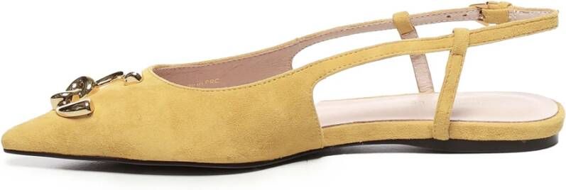 Coccinelle Gele platte schoenen met band