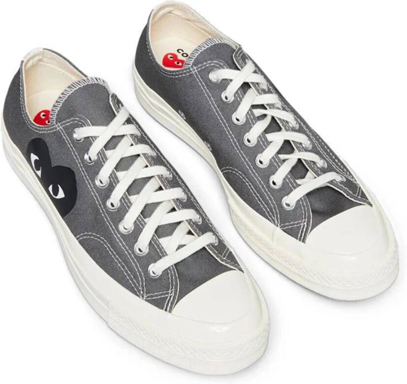 Comme des Garçons Heart Ct20 Low Top Sneakers