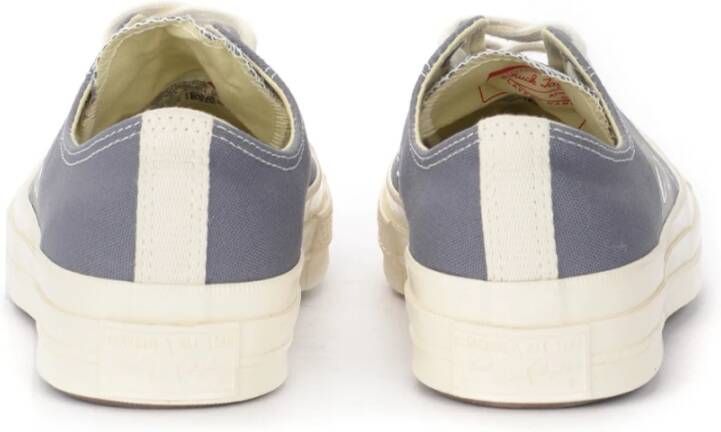 Comme des Garçons Play Grijze Canvas Lage Sneakers met Zwart Hart