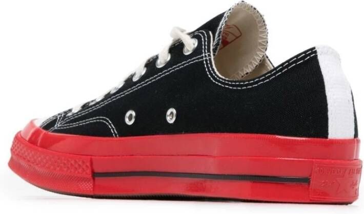 Comme des Garçons Sneakers Rood Dames