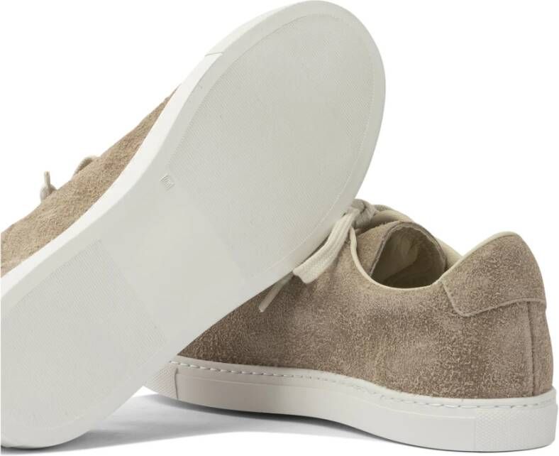 Common Projects Grijze Sneakers voor Mannen Aw25