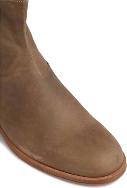 Common Projects Taupe Leren Zijrits Lage Hak Schoenen