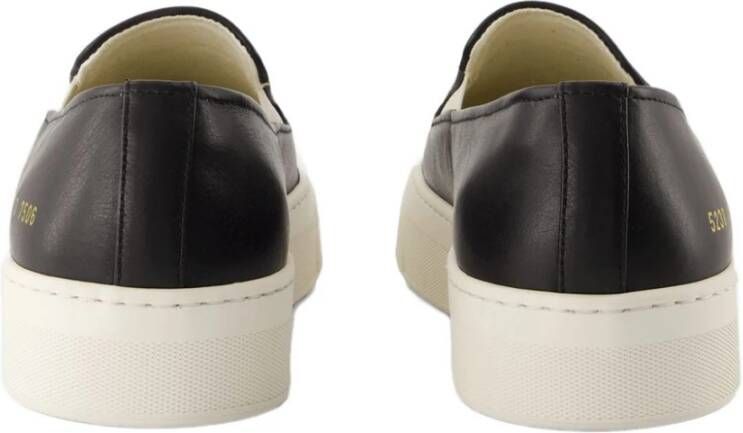 Common Projects Zwarte leren instap sneakers