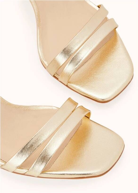 Cosmoparis Gouden metallic sandaal met 9 cm hak